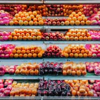 2020-01-20 hr examiner article neil mccormick human capital reporting photo img cc0 via pexels stock photo img fruits on glass top display counter 2449665 sq 200px.jpg